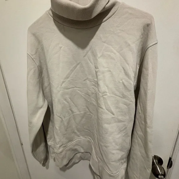 Zara Women's  Cream Turtleneck Sweater - Picture 6 of 6